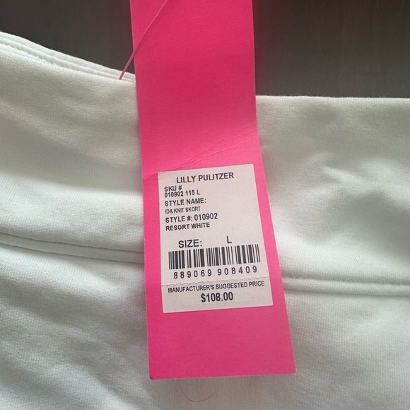 New Lilly skort. New with tags. - Picture 3 of 3